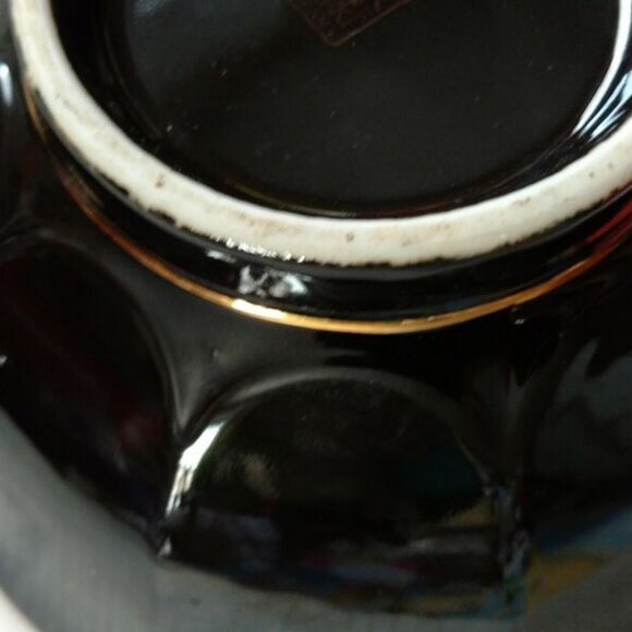 CHINESE Decorative PORCELAIN BOWL w/Black Glaze And Gold Motifs Signed - Picture 3 of 11